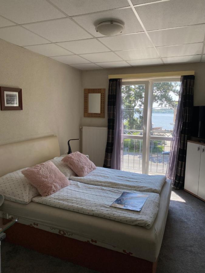 Bed and Breakfast Panzio Тата Экстерьер фото