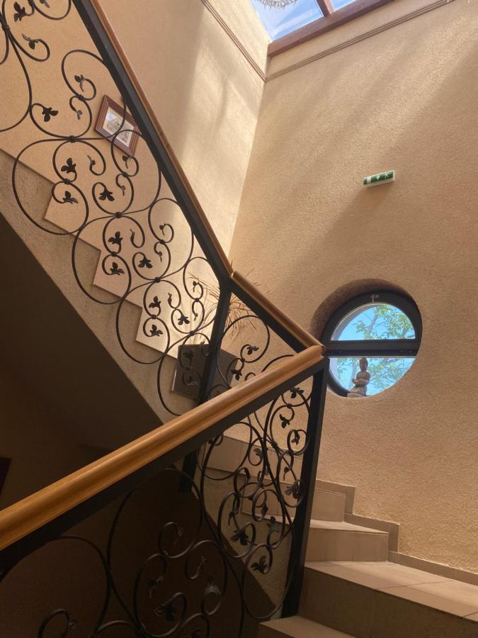 Bed and Breakfast Panzio Тата Экстерьер фото