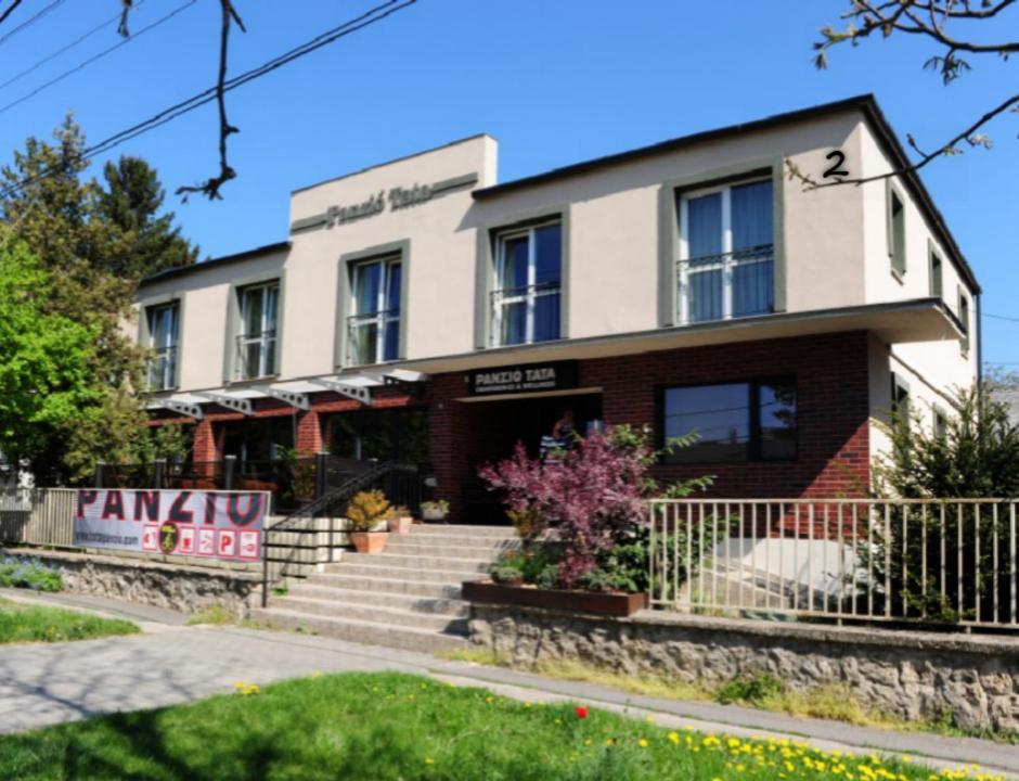 Bed and Breakfast Panzio Тата Экстерьер фото