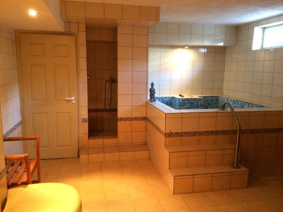 Bed and Breakfast Panzio Тата Экстерьер фото