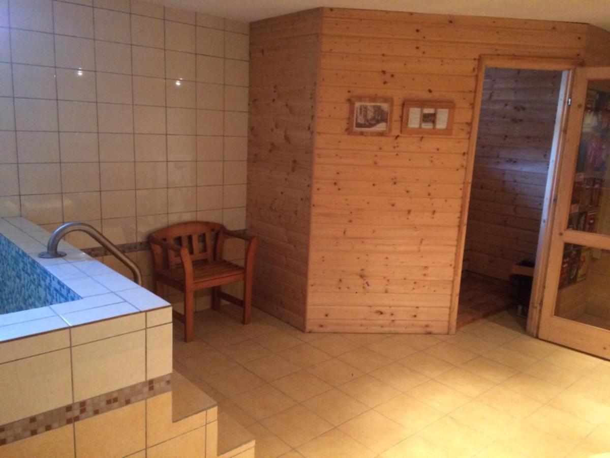 Bed and Breakfast Panzio Тата Экстерьер фото
